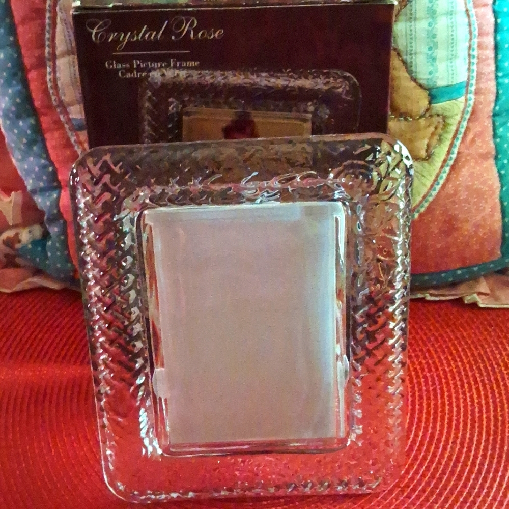 NWT,Vintage,3.5×5",Heavy,Floral,Chrystal Rose,Photo Frame 🌹⚘️💥